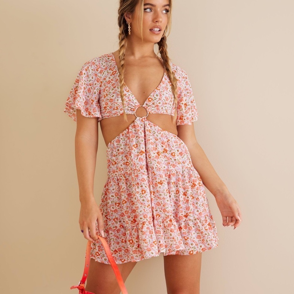 Kiss the Sky Sz S Floral Cut Out Flowy Mini Dress